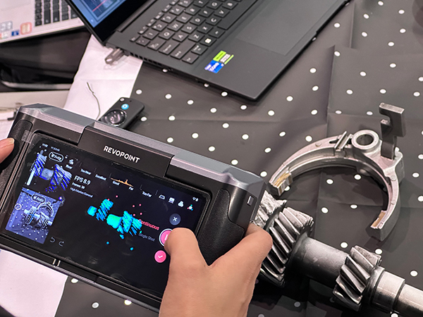 全新一體化3D掃描儀MIRACO掀起美國拉斯維加斯改裝車展熱潮